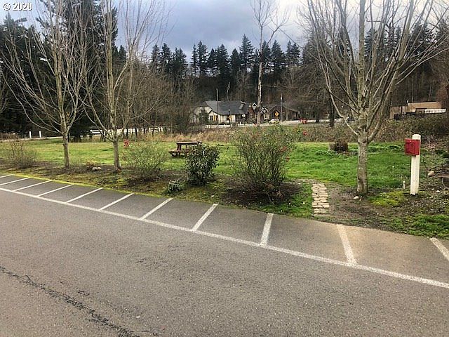 1st image of E Hist Columbia River Hwy