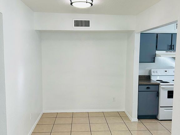 4th image of 5735 S Morris Blvd APT B