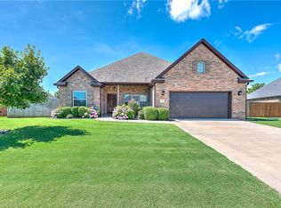 1917 Florence Ave, Lowell, AR 72745