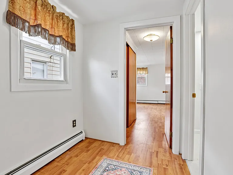 18 Patterson St — Photo 24