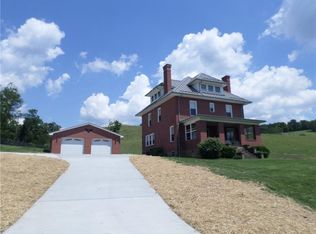 474 Scott Run Rd, Sycamore, PA 15364