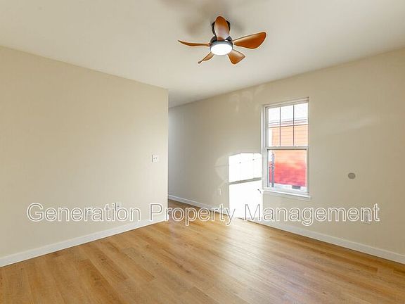 4th image of 2205 E 12th St Unit B