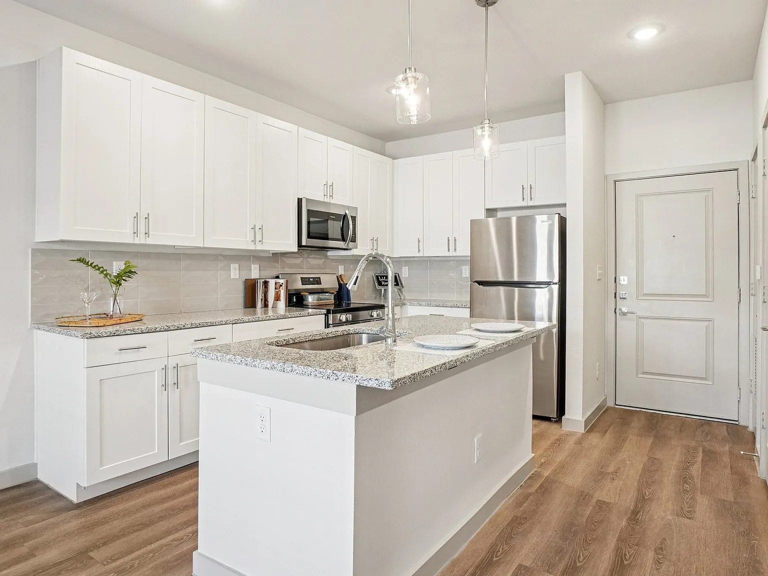 Cedar Grove Apartment Homes — Photo 3
