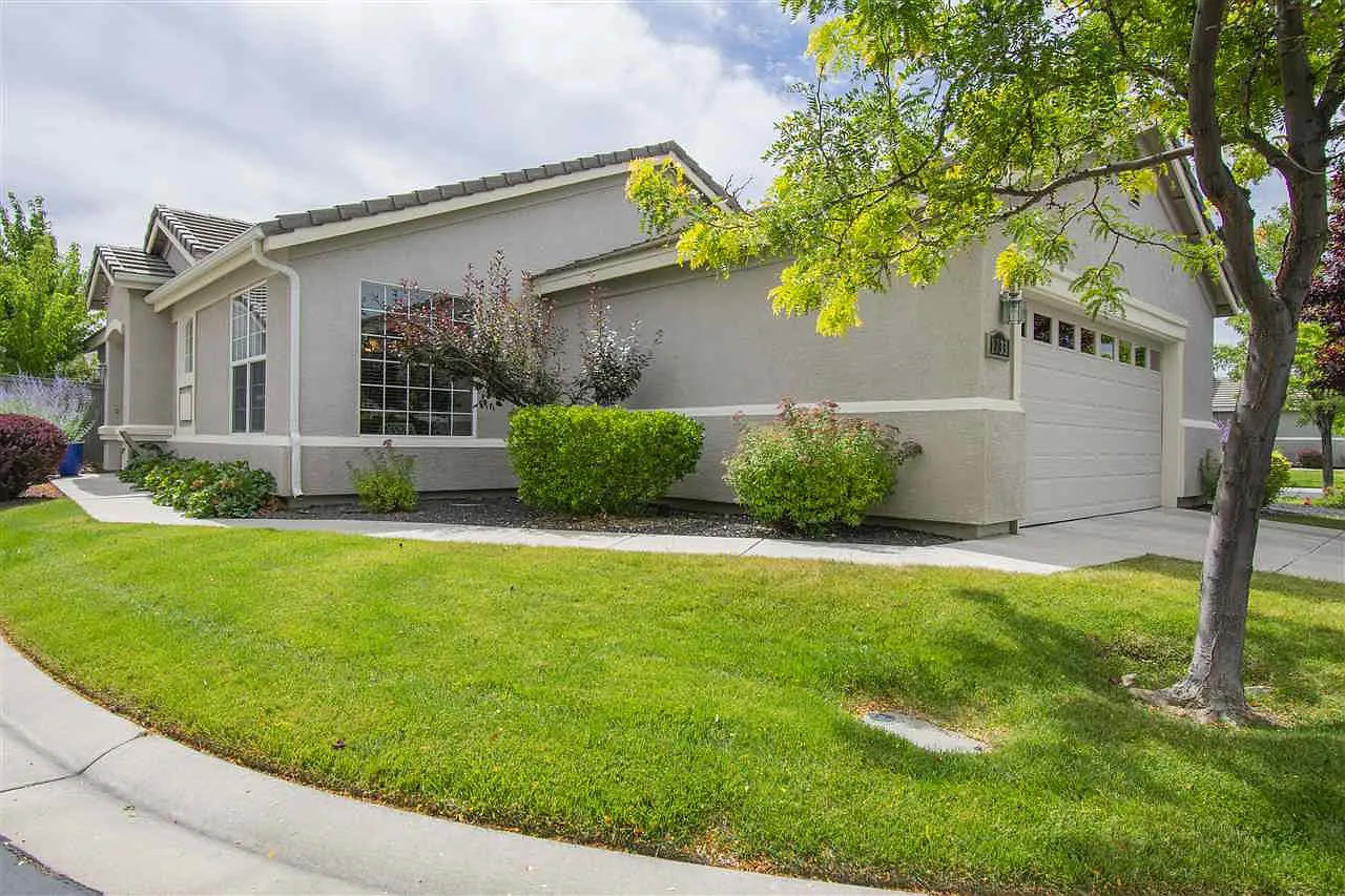 1733 Burwood Cir photo 1