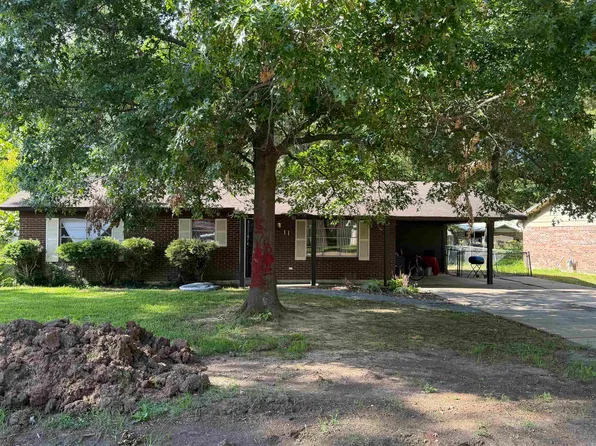 11 Jackson Dr, Mc Gehee, AR 71654
