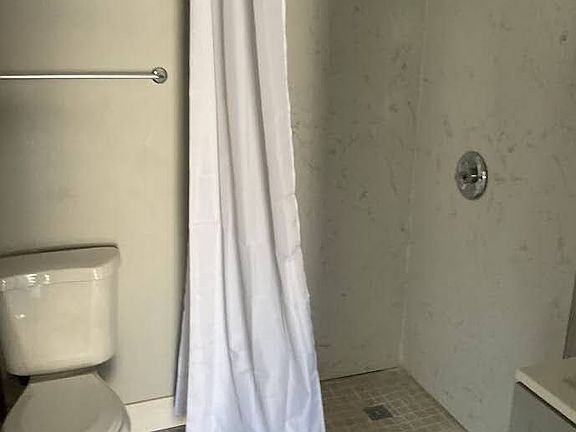 5th image of 9046 Hillside St #11032244