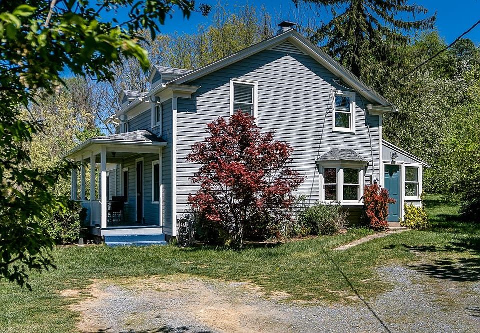 1217 Donaghe St, Staunton, VA 24401 Zillow