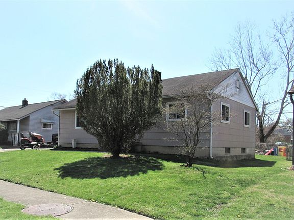 2nd image of 1633 Karon Dr