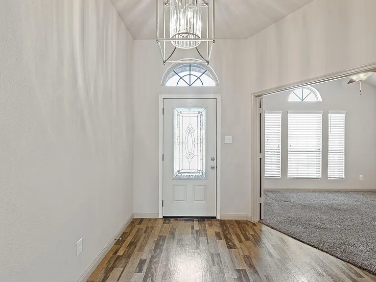 5207 Corbridge Glen Ct — Photo 3
