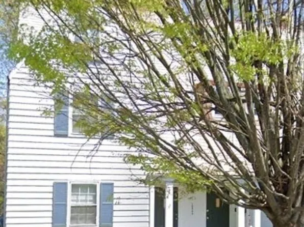 10404 Warwick Blvd #3, Newport News, VA 23601