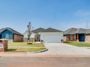 8301 NW 163rd Ter, Edmond, OK 73013