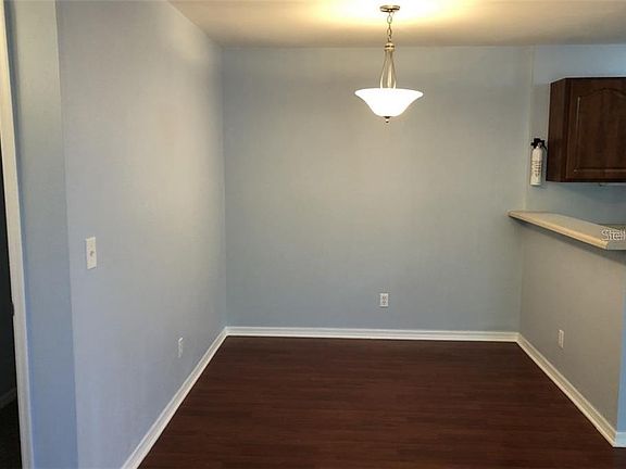 3rd image of 6004 Westgate Dr APT 201