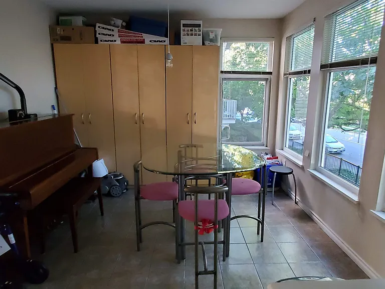 12331 McNeely Dr #ROOMS IN SHARED — Photo 24