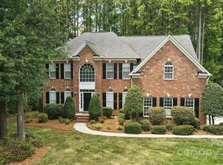 205 Beech Bluff Dr, Mount Holly, NC 28120