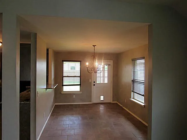 17516 Black Hawk Dr — Photo 32