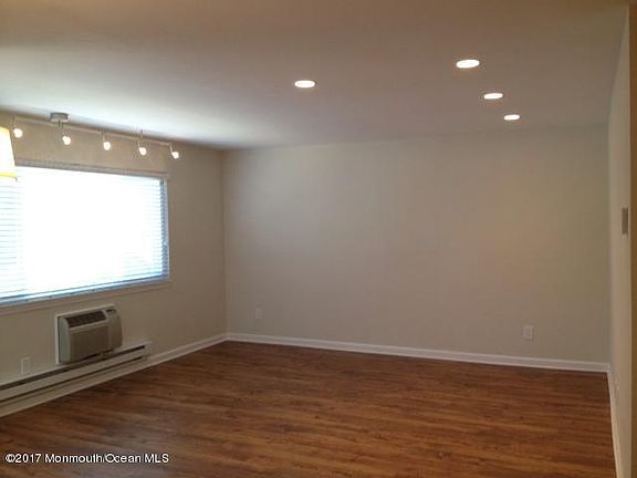 4th image of 1 Osborne Ave #41