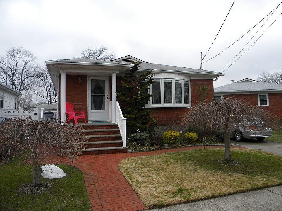 1st image of 8 Neal Dow Ave