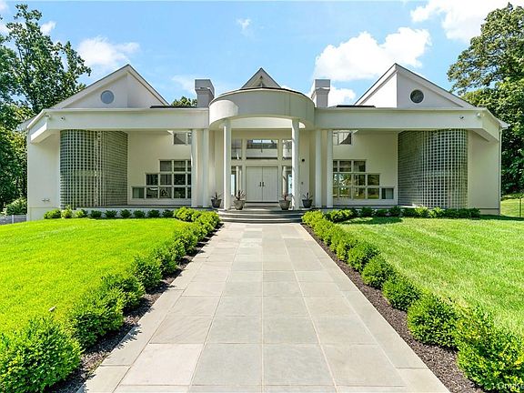 5th image of 18 Bramblebush Road