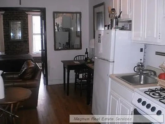 Rented by Magnum Realty Holdings, LLC | media 28