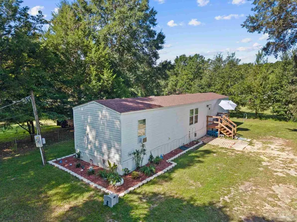 6993 Datura St, Milton, FL 32570