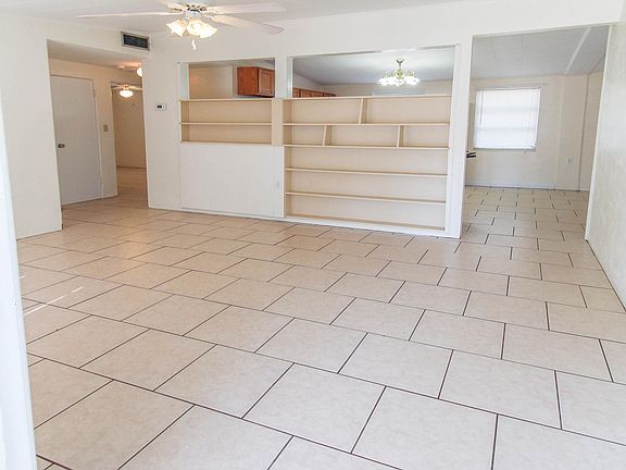 3rd image of 4619 27th Ave N