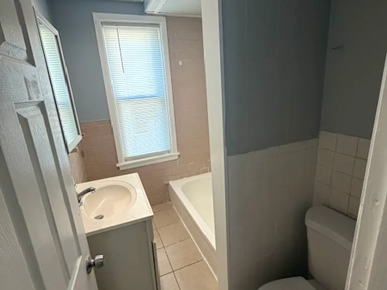 3 Appian St #2 — Photo 12