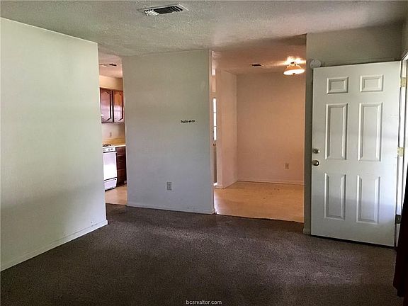 5th image of 3107 Lodgepole Dr