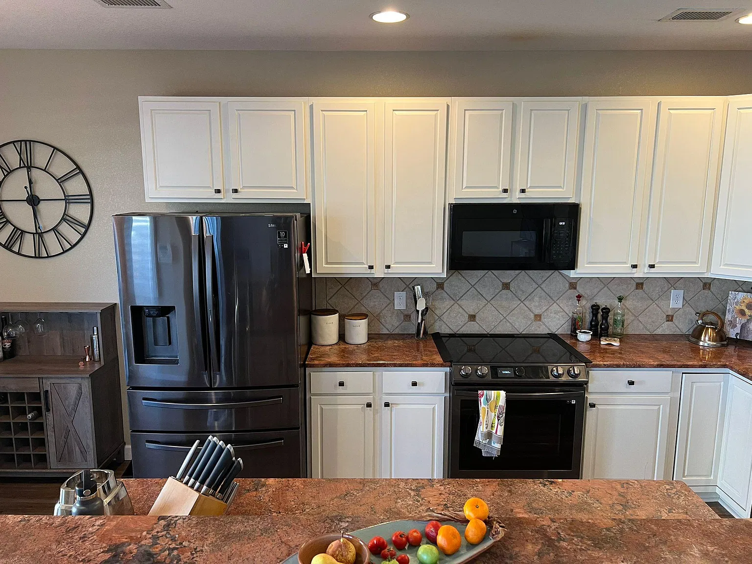 3 bed, 1900 sqft, $2,750 — Photo 3