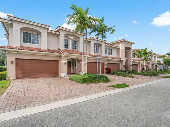 68 Landau Street, Boynton Beach, FL 33426