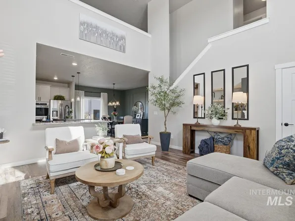 3812 E Rock Falls St, Nampa, ID 83687