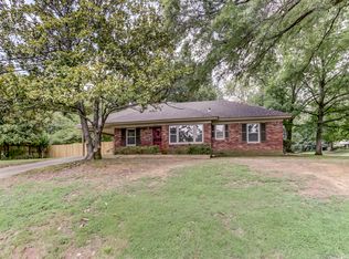1555 Hayne Rd, Memphis, TN 38119