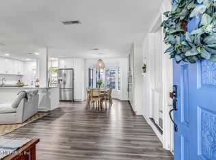 11705 Francis Drake Dr, Jacksonville, FL 32225