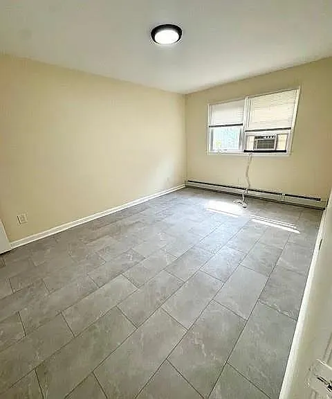411 Manila Ave #3 — Photo 7