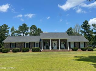 611 Furnie Hinson Rd, Whiteville, NC 28472