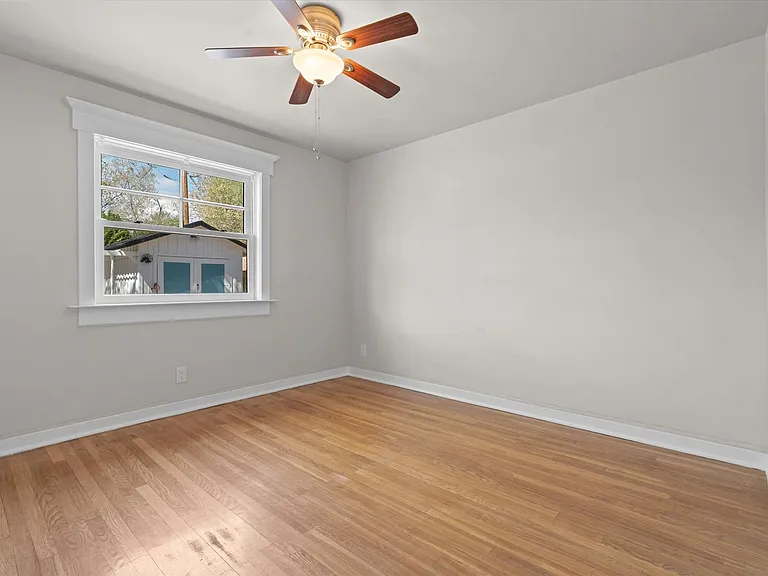 1117 Codel Way — Photo 27