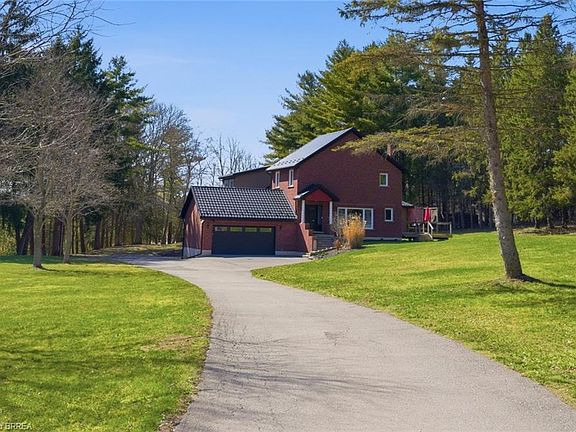 2nd image of 25 Hammond Rd