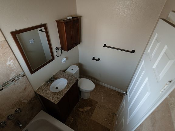 5th image of 753 W Galatea St