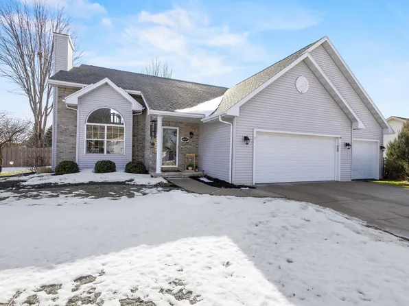 3607 Mighty Oak Trl, Green Bay, WI 54313