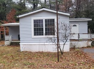 10 Tudor Ln, Loch Sheldrake, NY 12759