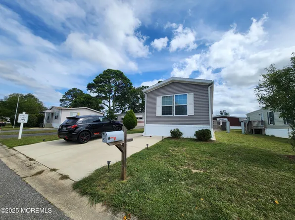 43 Martin Drive, Whiting, NJ 08759