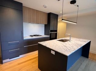 1414 Bayview Ave #311, Toronto, ON M4G 0E2