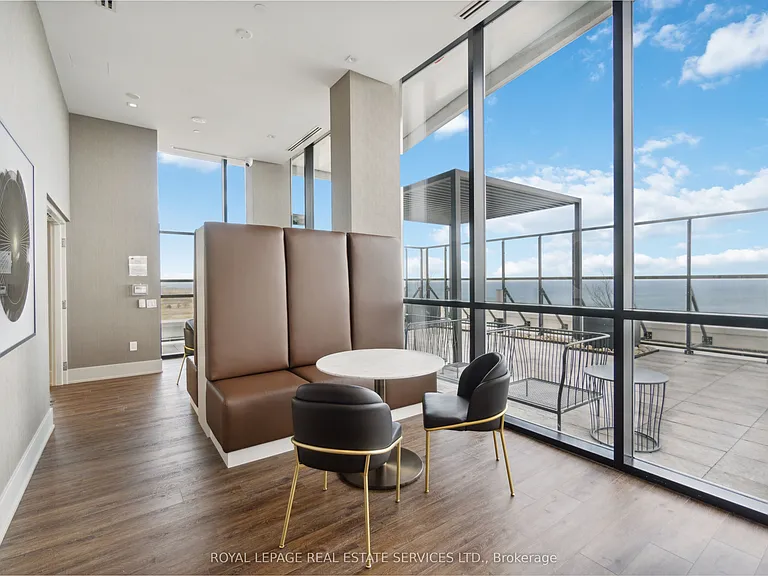 385 Winston Rd #1702 — Photo 31