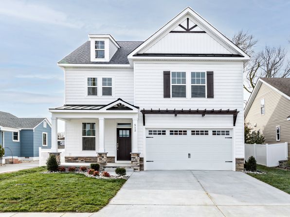 virginia-beach-virginia-446748317 picture