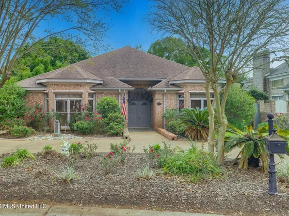 2575 Rue Palafox, Biloxi, MS 39531