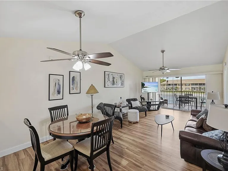 2050 W Crown Pointe Blvd #C-214 — Photo 2