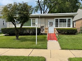 106 Elizabeth St, Calumet City, IL