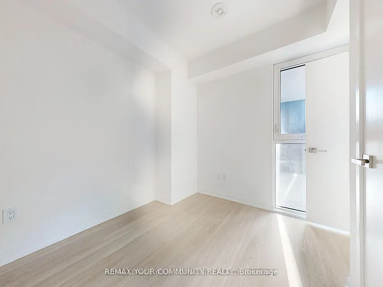 500 Wilson Ave #437 — Photo 16