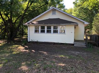 109 Parker St, Duncan, SC 29334