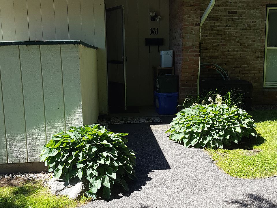 Walkway to entrance