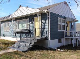 946 E 6th St, Winner, SD 57580